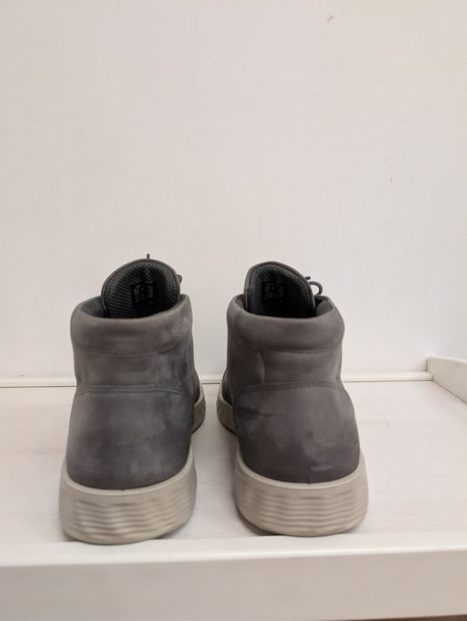 Продам черевики Ecco