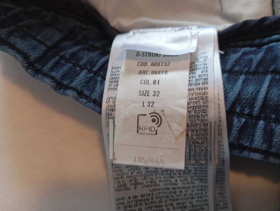 Spodnie joggery Diesel D-Strukt Jogg AO9732 068FB-01 (W-32, granatowe, długie, slim-carrot)