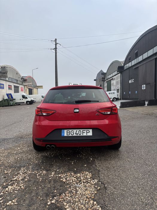 Seat leon 2.0 TDI  FR  DSG  189000km inspeçao feita recente .