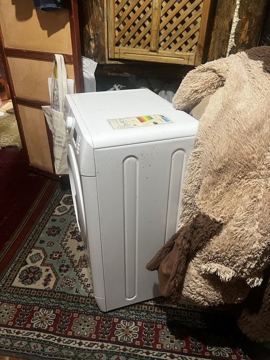 Пральна машина indesit