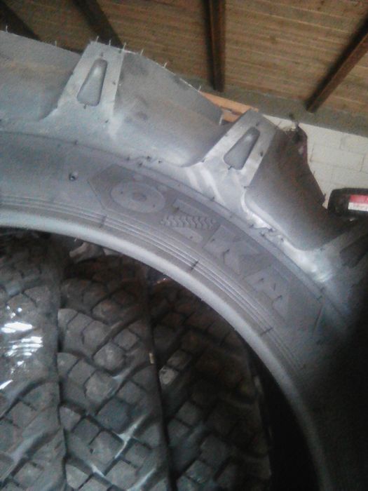 шина  15,5R38(400R965) до  мтз юмз комбайнів тракторів