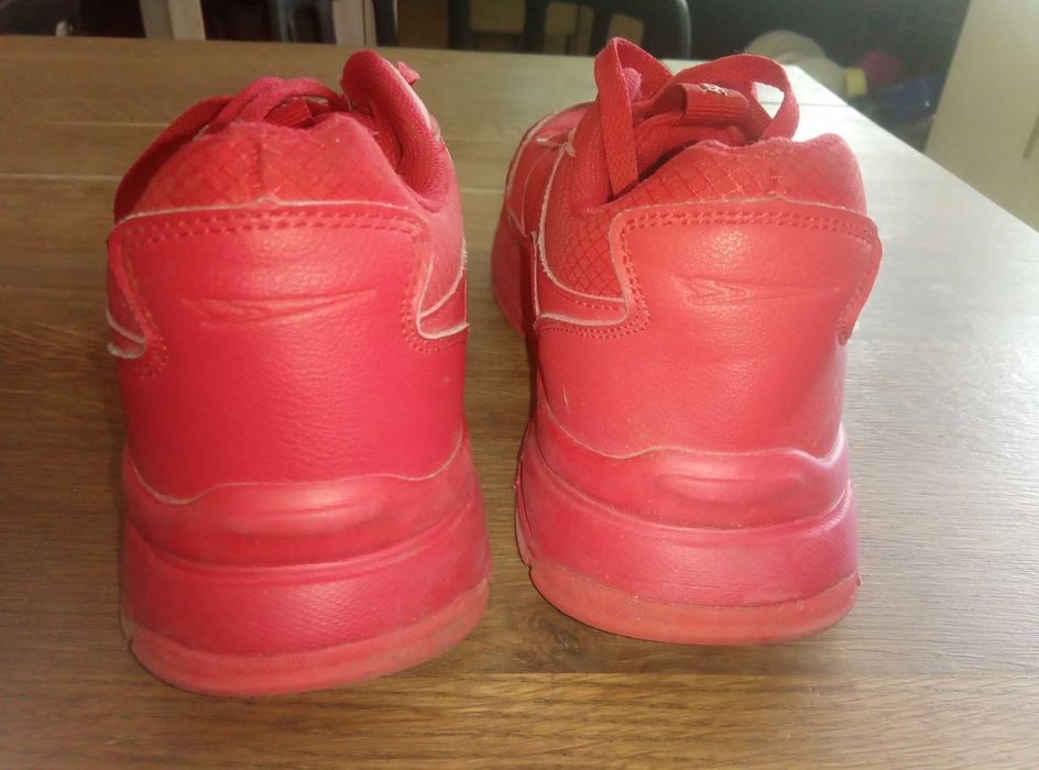 Buty sneakersy Sprandi Rocky Red wkładka 25 cm eu 40