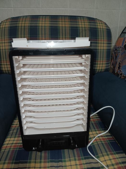 Maquina de desidratador de alimentos