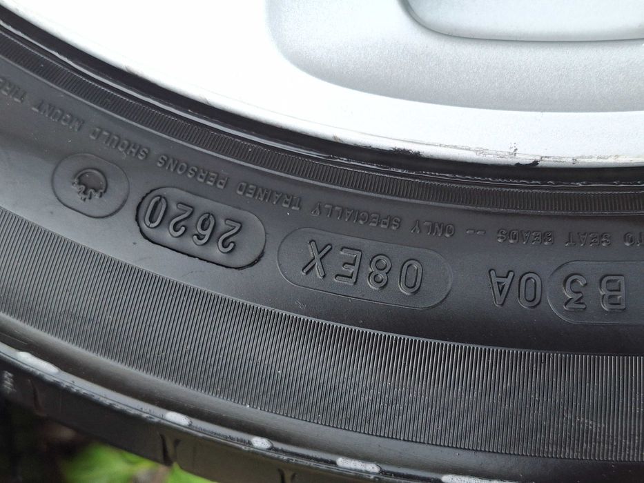 Alufelgi  Felgi + Opony  R17 5X120 ET20 7,5J BMW E60 E61