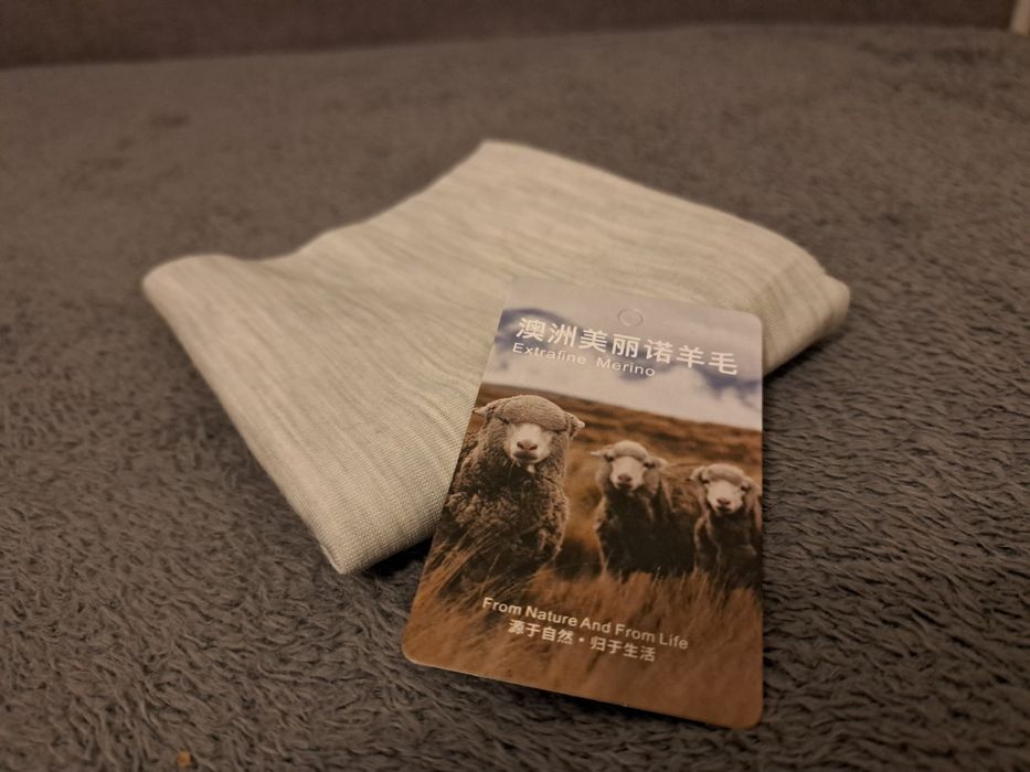 100% Merino Wełna Merynosowa Komin Bandama Jasnoszary NOWY