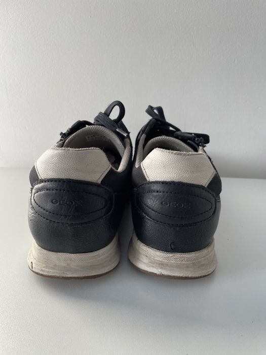 Geox— skórzane  buty— roz.40—26 cm
