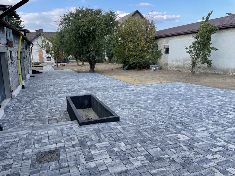 Kompleksowe Usługi Brukarskie Ukladanie kostki brukowej