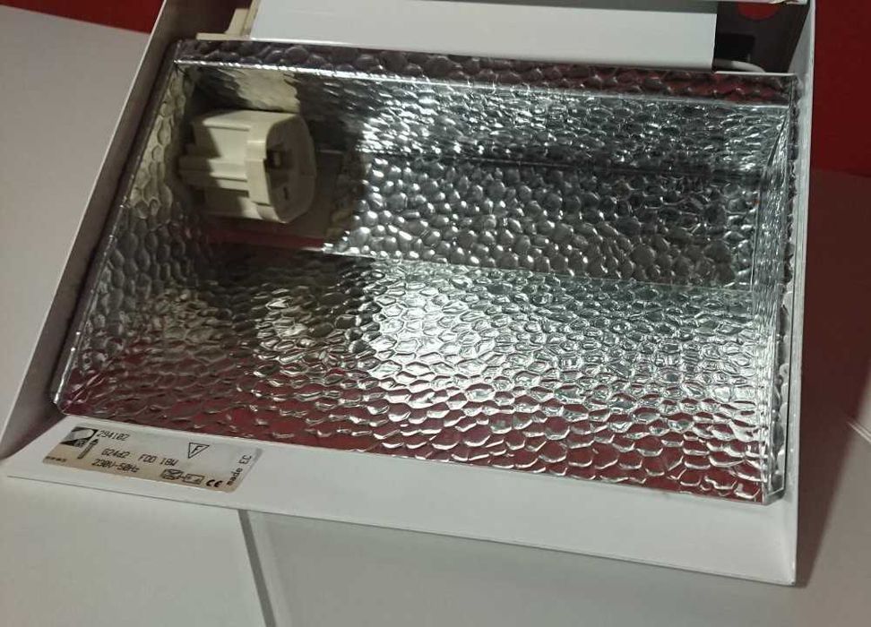 Candeeiro / Aplique de parede (plafonier)