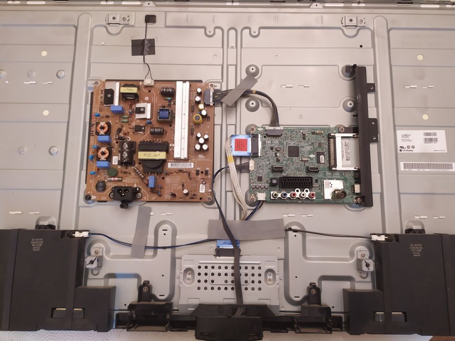 Televisão LG 42LB5610 para peças