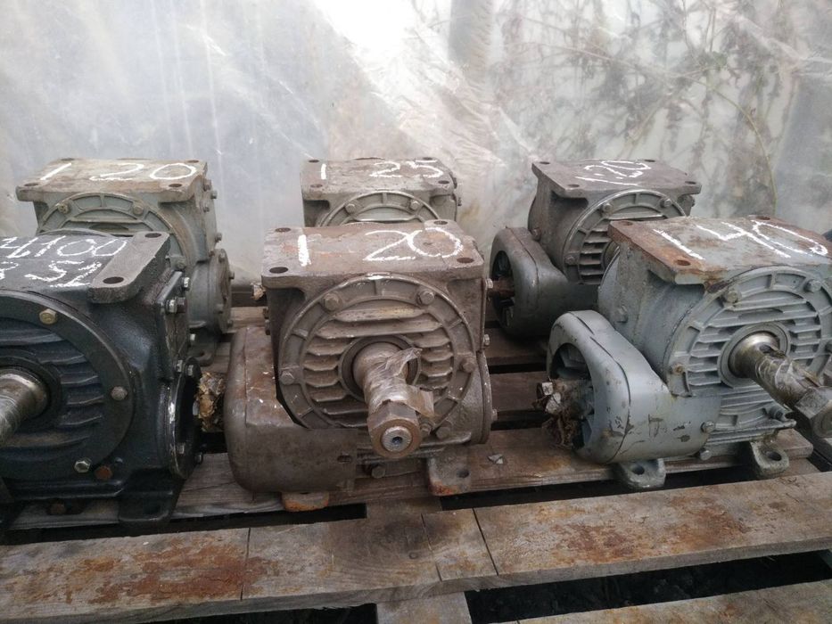 Редуктор Ч  100 Ч 125 1Ч-63