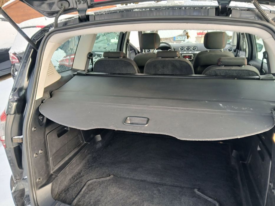 Ford S-max 2,0 diesel 140KM model 2013 zarejestrowany w Polsce