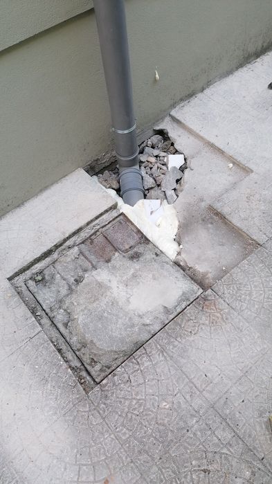 Picheleiro  canalizador desentupimentos 24H