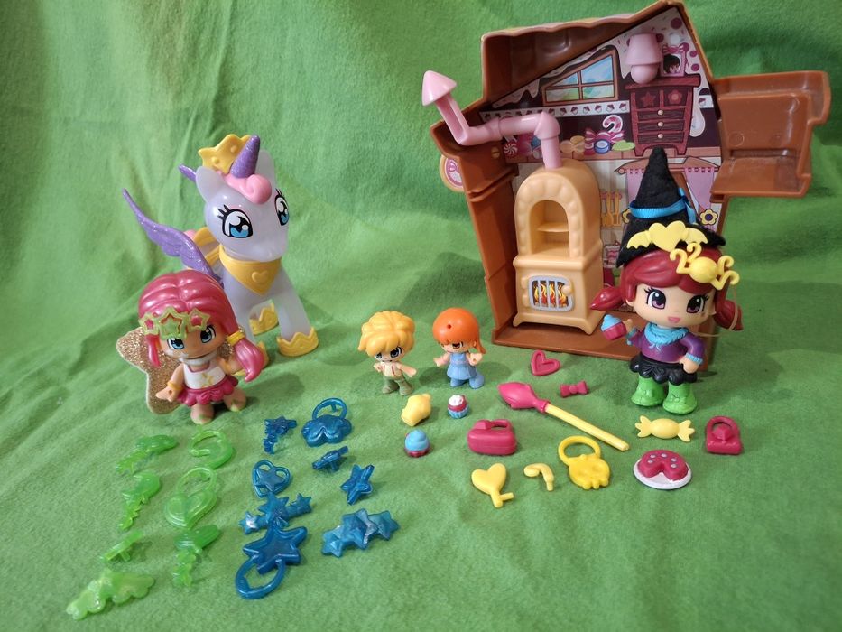 Fada com unicórnio e casa bruxa Pinypon com varios acessórios