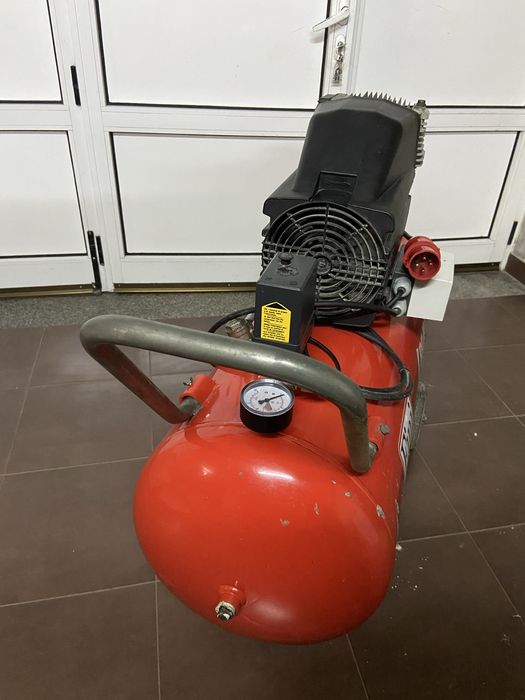 Compressor FINI Trifásico 100L