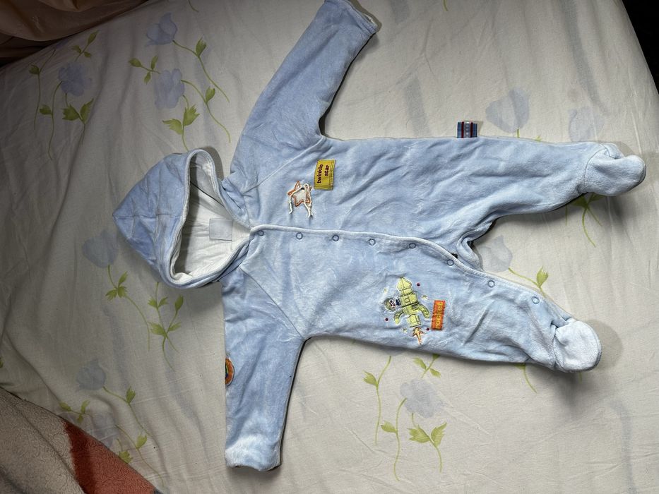 Теплі махрові та флісові чоловічки для новонароджених