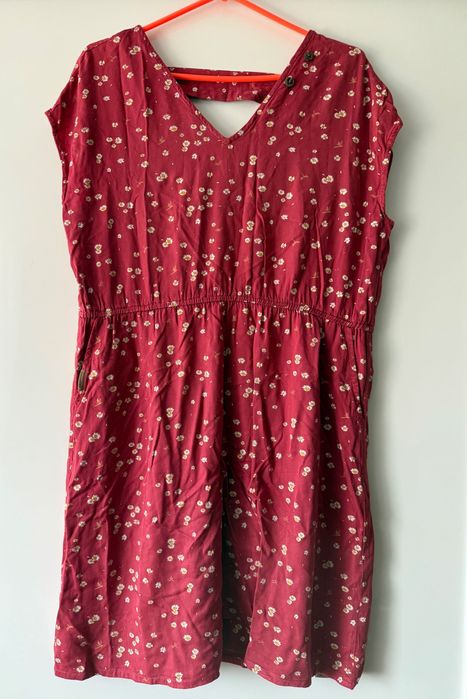 Letnia czerwona sukienka w kwiatki, sukienka z wiskozy Ragwear S