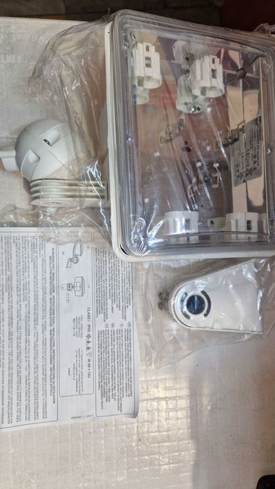 Oprawa oświetleniowa FLUOSPOT PC 49-85-CR