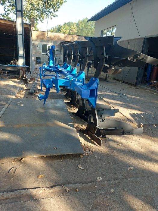 Плуг оборотний ПОН-3 ПОН-5