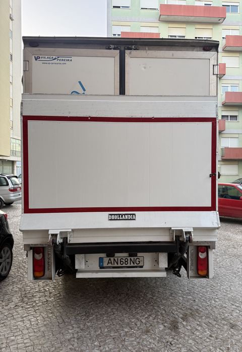 Renault Master 2.3 ano 2022 com plataforma elevatoria