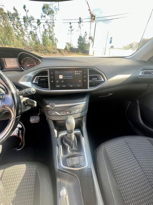 Peugeot 308 SW 1.6 BlueHDi 120 CV Automática | 2017 | Excelente Estado