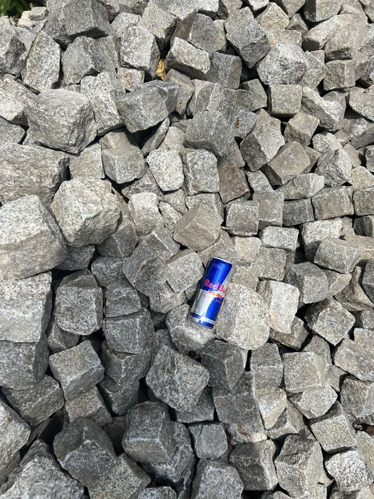 Granit brukowy obrzeza i krawezniki