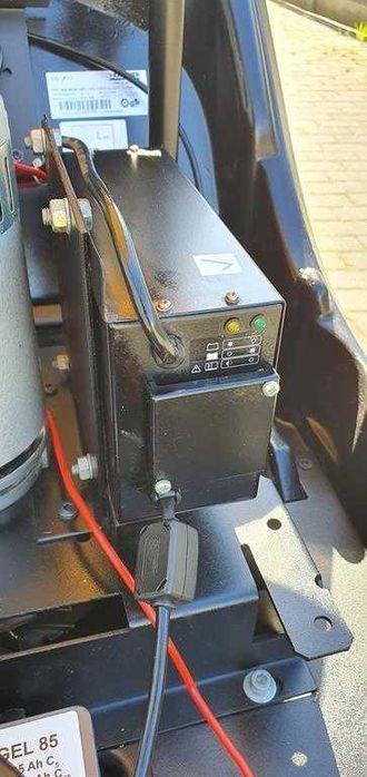 Zamiatarka KARCHER KM 85/50 W Bp BATERYJNA