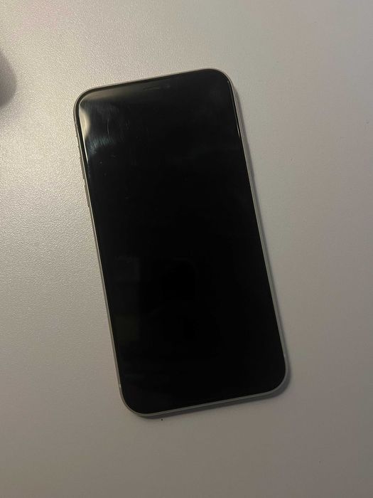 iPhone 11 128gb Білий