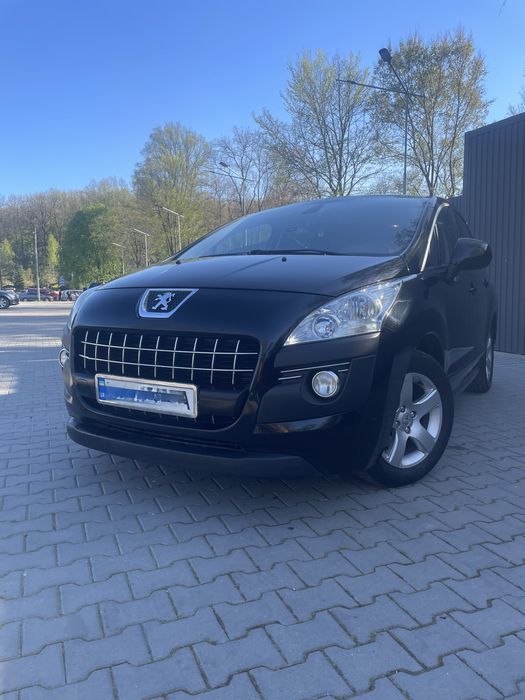 Peugeot 3008 /2010року/2.0дизель/