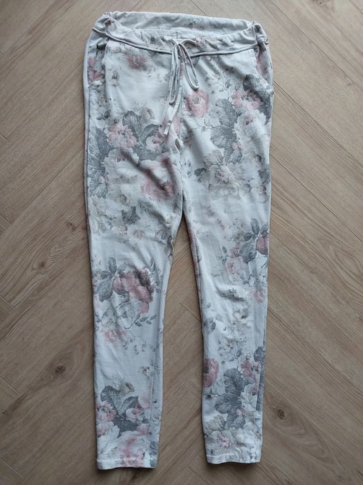 Spodnie dresowe damskie