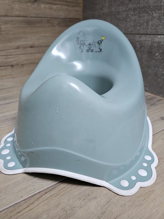 Nocnik Szary keeeper