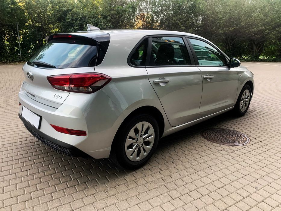 Wypożyczalnia Wynajem Najem Długoterminowy Hyundai i30 Lift BIK KRD