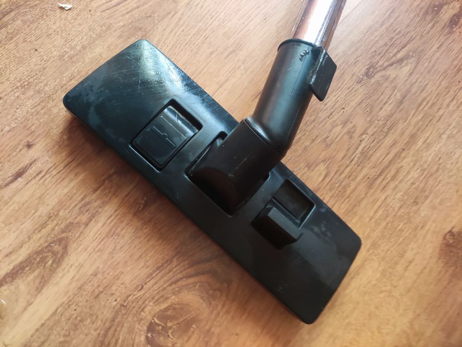 Пилосос для сухого прибирання пилосмок без мішка