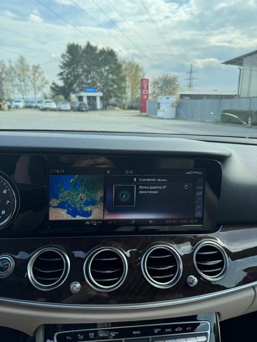Продам MERCEDES E300