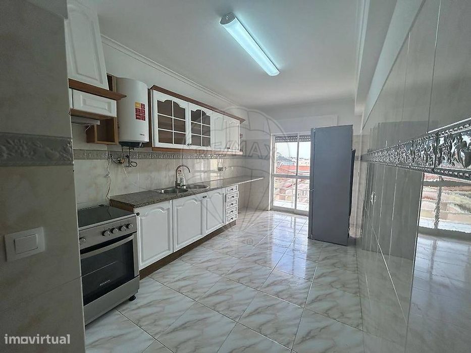 Apartamento T2 para arrendamento