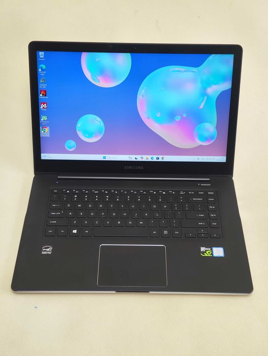 Ноутбук Samsung ATIV Book 9 Pro UHD Core i7/DDR4 16Gb/SSD/Nvidia GTX950M