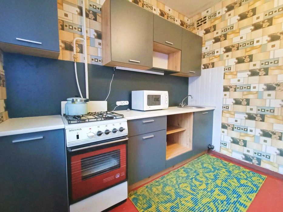 Довгострокова оренда 1-кімн мебльованої квартири на Пухова.