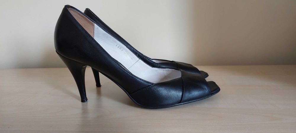 Buty skórzane Eksbut r. 39