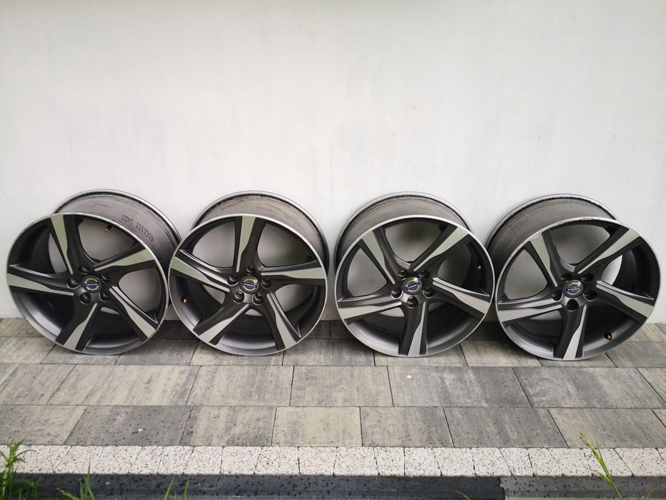 Felgi Ori Volvo R-Design Ixion 18" 5x108