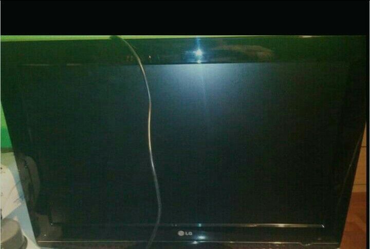Lcd da LG, modelo 32LG5010 pouconeg
Usada comprou outra e encostou , p