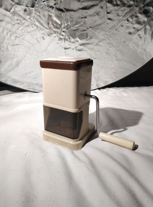 Moedor de Carne Manual de Bancada