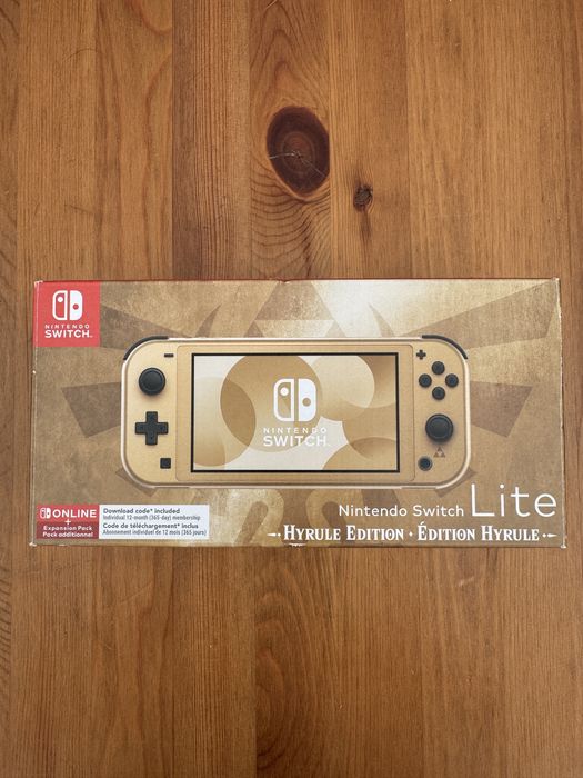 Nintendo Switch Lite Hyrule Edition