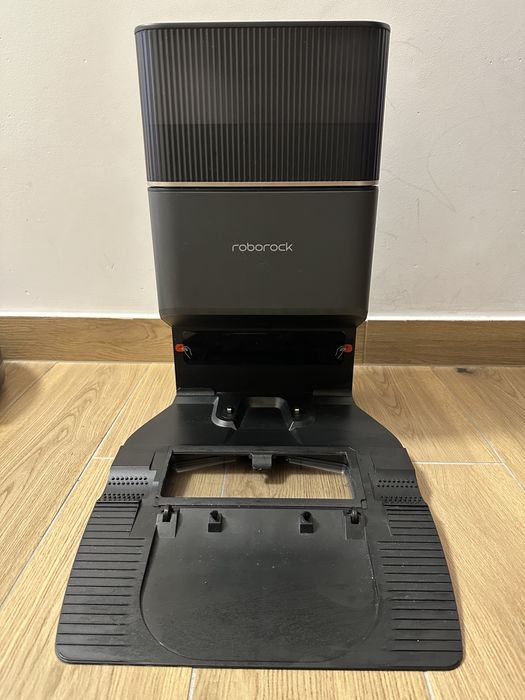 Roborock Q5 Pro+ czarny | ze stacją opróżniającą