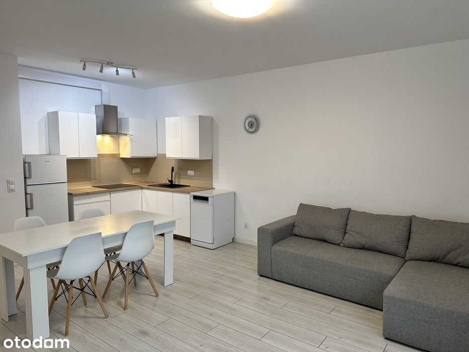 Piaseczno 2 pokoje przy PKP | 46 m² | Balkon | Garaż | ul. Jasińskiego