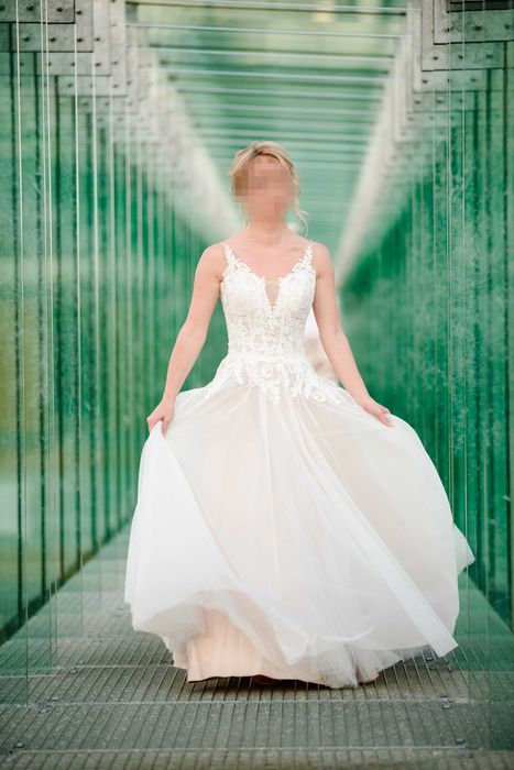 Suknia ślubna - 153 cm wzrostu + 7 cm obcas