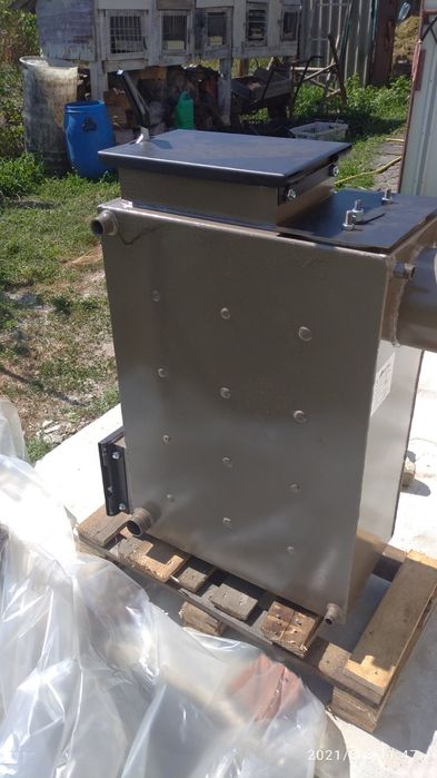 Універсальний твердопаливний котел тривалого горіння Холмова Бiзон