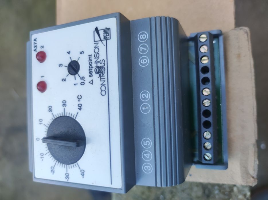 Controlador de temperatura novo para sistemas de ar condicionado