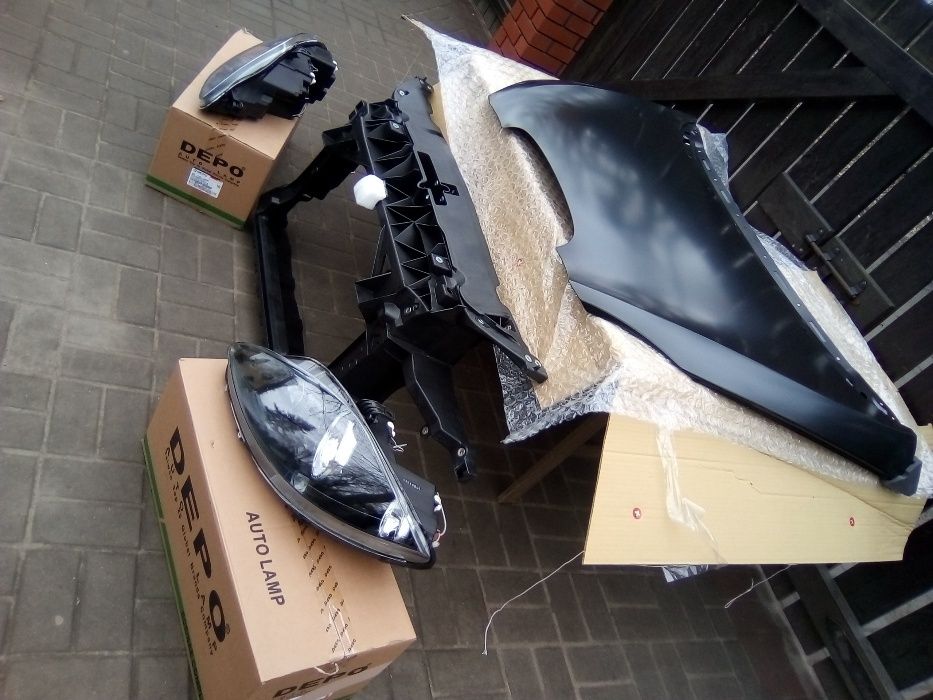 SEAT ALTEA 2004 - komplet lamp przednich lampa lewa + prawa