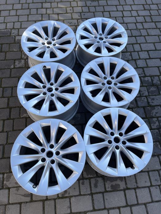 Диски Tesla Model X.  20/9.0.  20.10. J