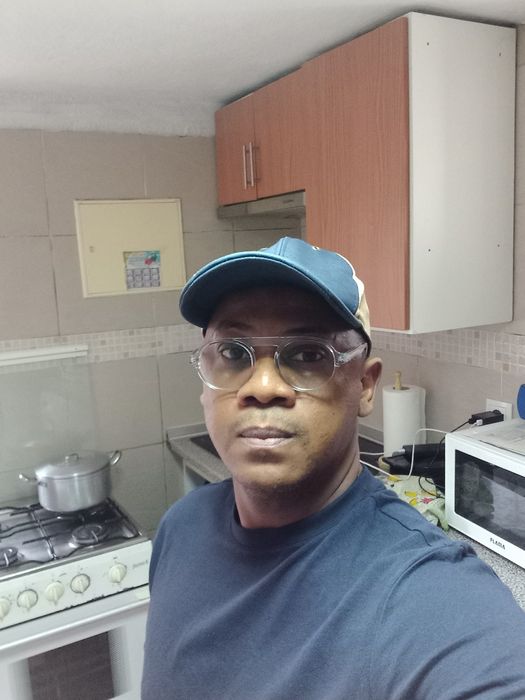 Oferta de pedreiro polivalente