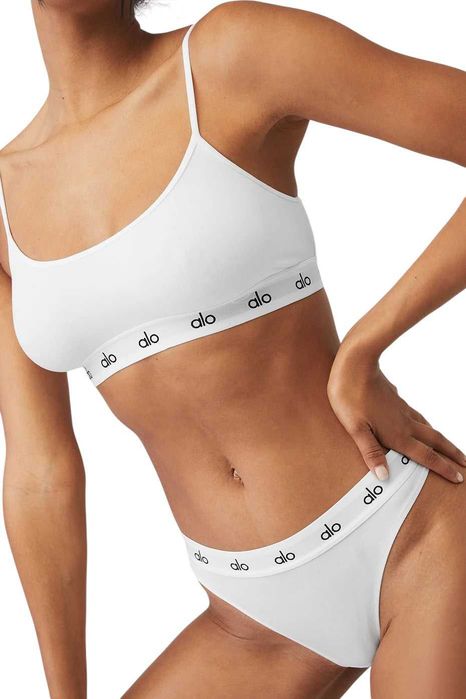 Комплект топ та стрінги Alo Yoga Icon Cami Bra and Thong White: 3
